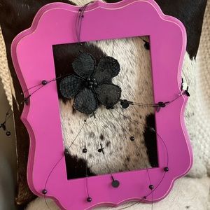 Black bead flower choker necklace